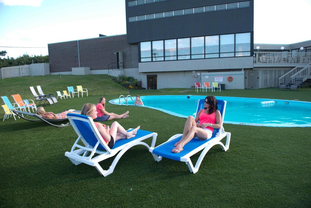 Clarenville Inn Екстериор снимка