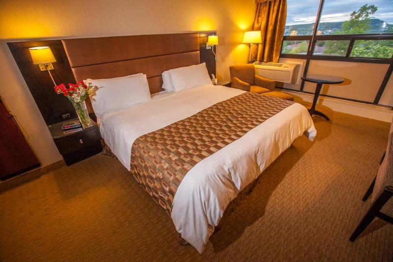 Clarenville Inn Екстериор снимка