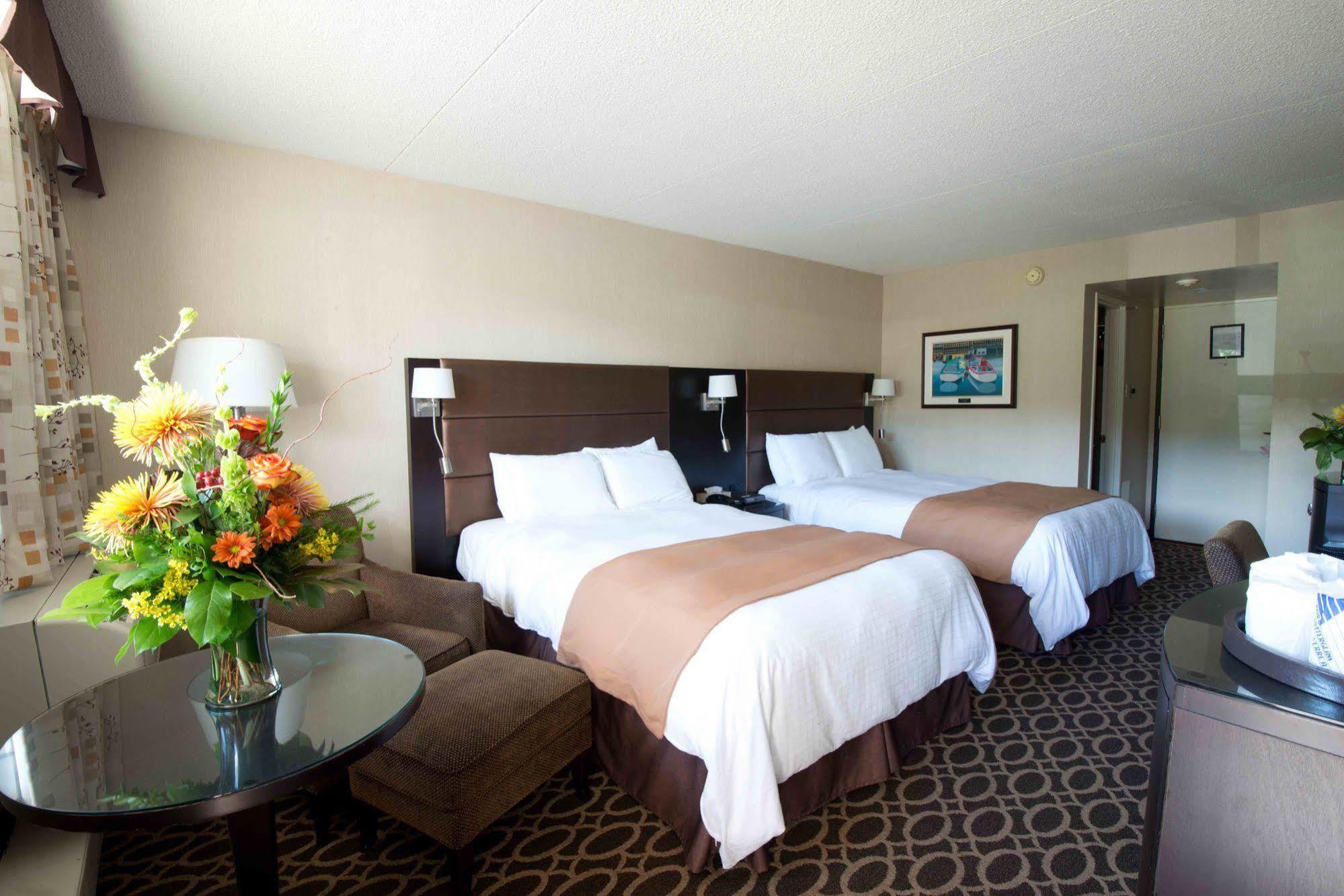 Clarenville Inn Екстериор снимка