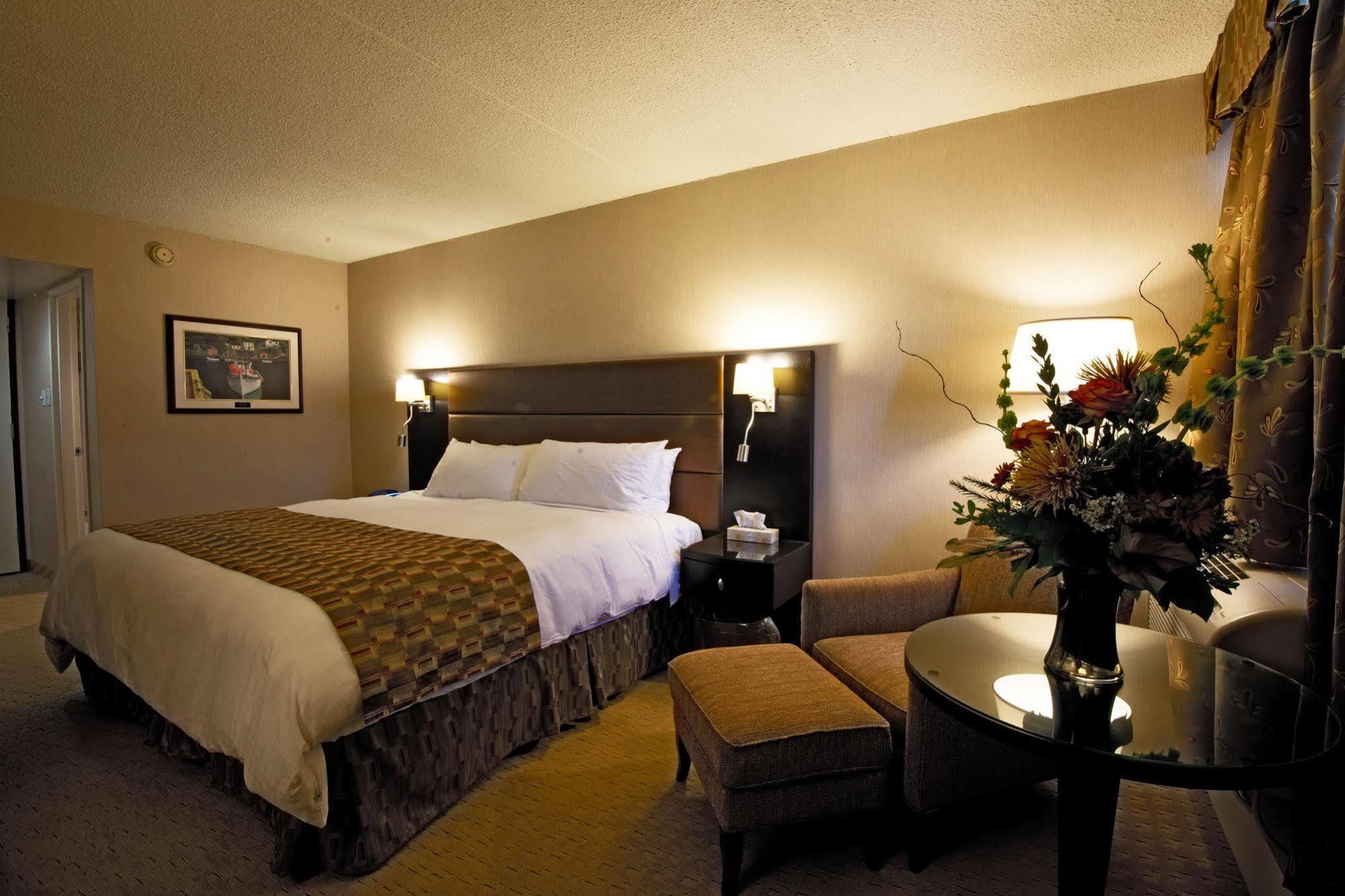 Clarenville Inn Екстериор снимка